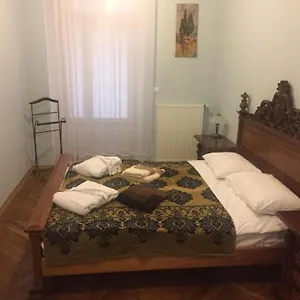 lviv-center-apartment.hotelslviv.net/